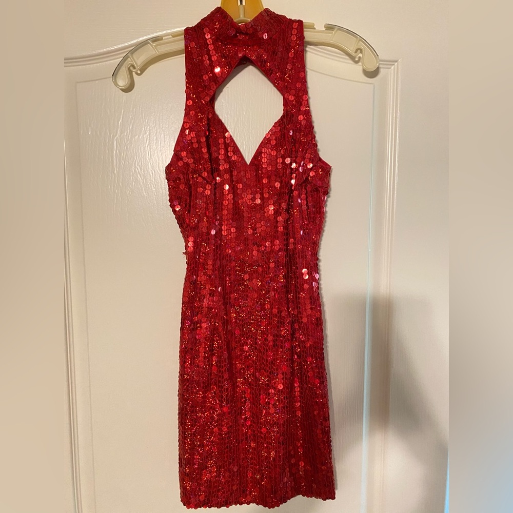Red prom dress